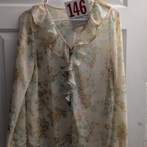 Lot 146 women's pink/yellow floral blouse